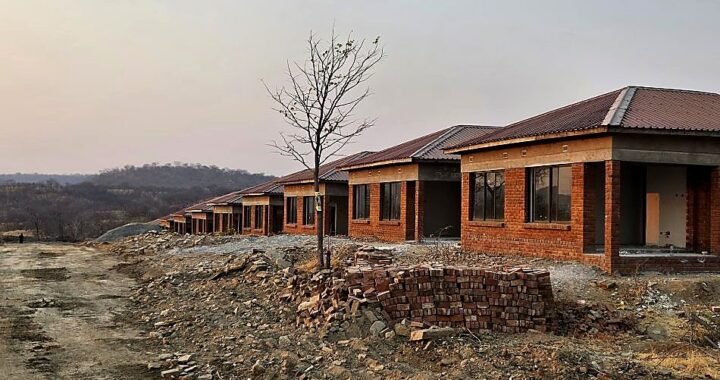 Corruption and poor planning blamed for Zimbabwe housing woes