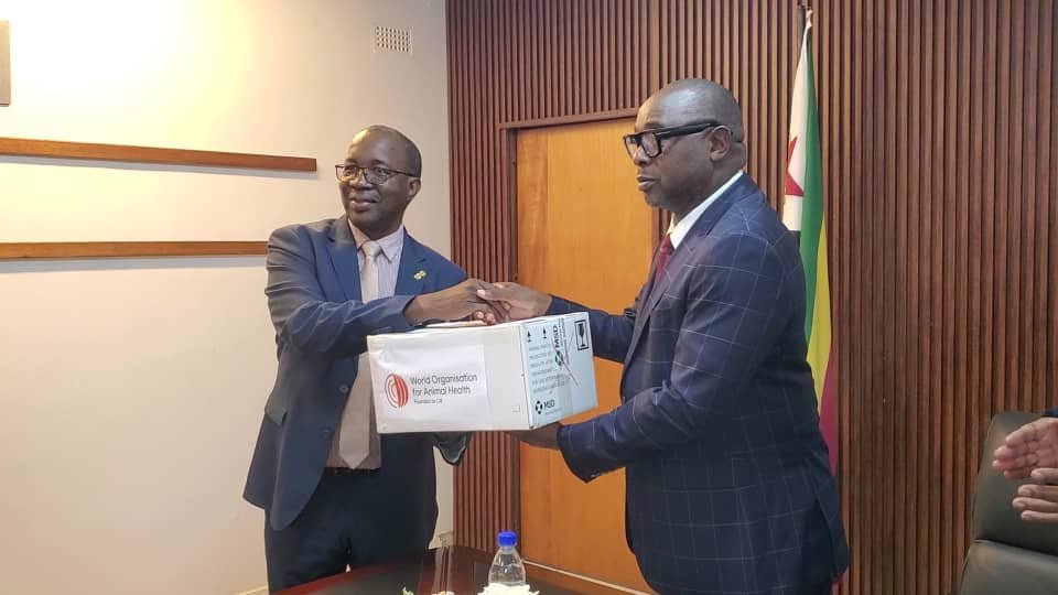 Zimbabwe gets boost in rabies fight receives 100 000 WOAH vaccine donation