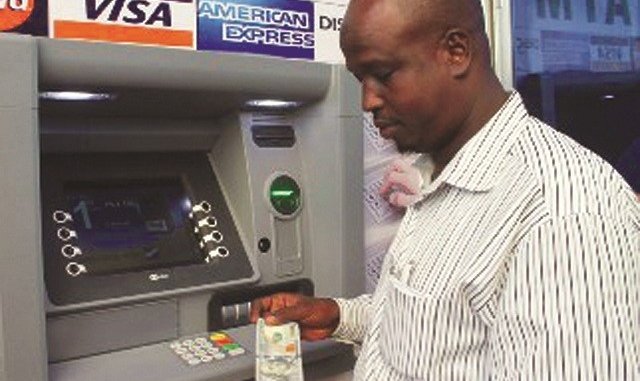 Zimbabwe Central Bank pushes for ZiG cash access