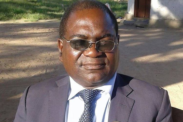 Chief Seke apologises for chanting political slogans