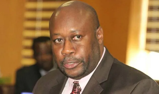 As board members resign en-masse