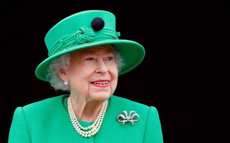 Queen Elizabeth monarch who had to adjust to the shift from Empire to Commonwealth