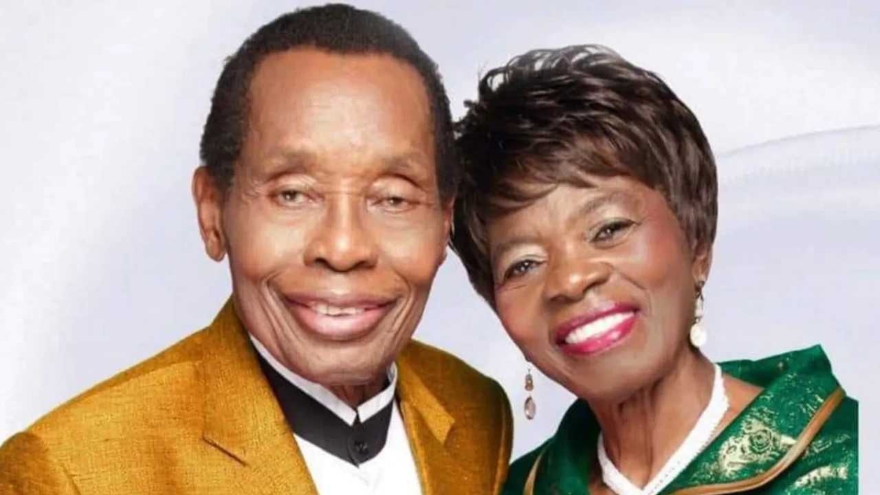 Businessman and socialite Wicknell Chivayo has once again showered the church with generositythis ti