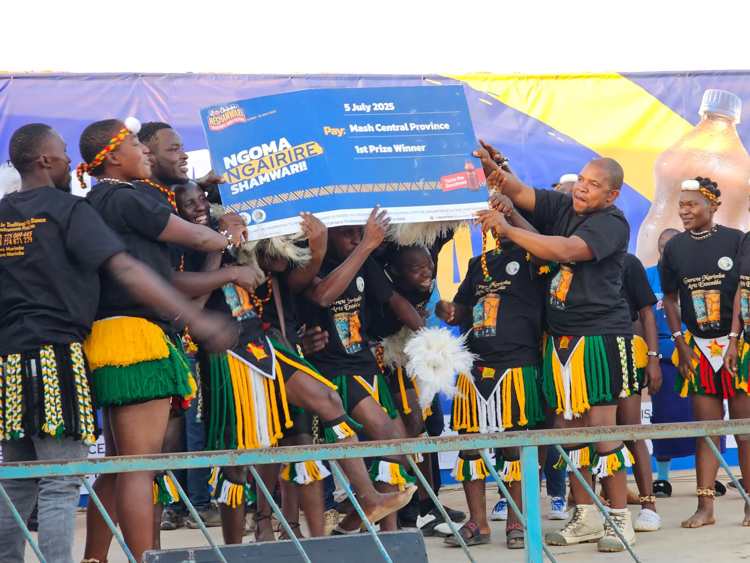 Teary-Eyed Joe Thomas Serenades Harare with Soulful Act