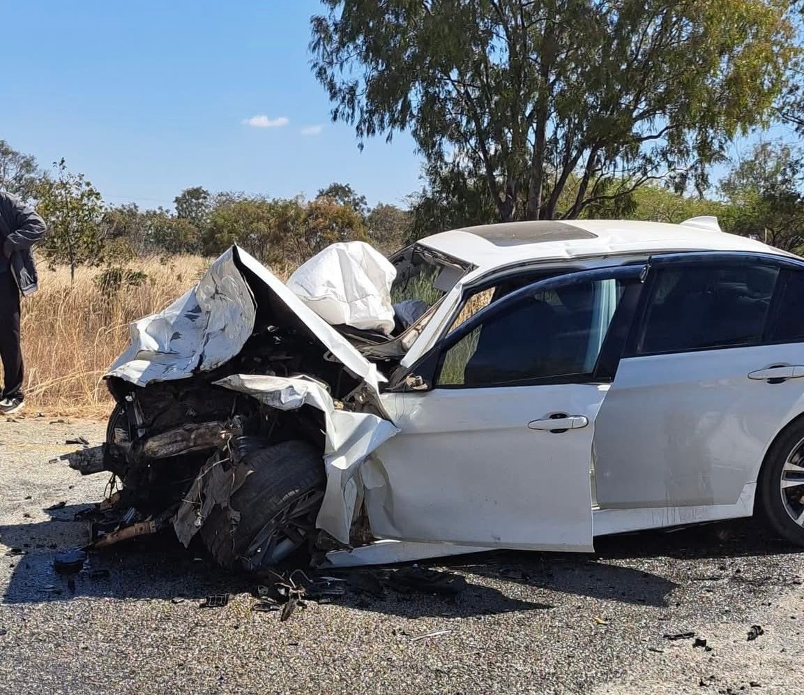 Former Zimbabwe football star Alois Bunjira survives horror crash