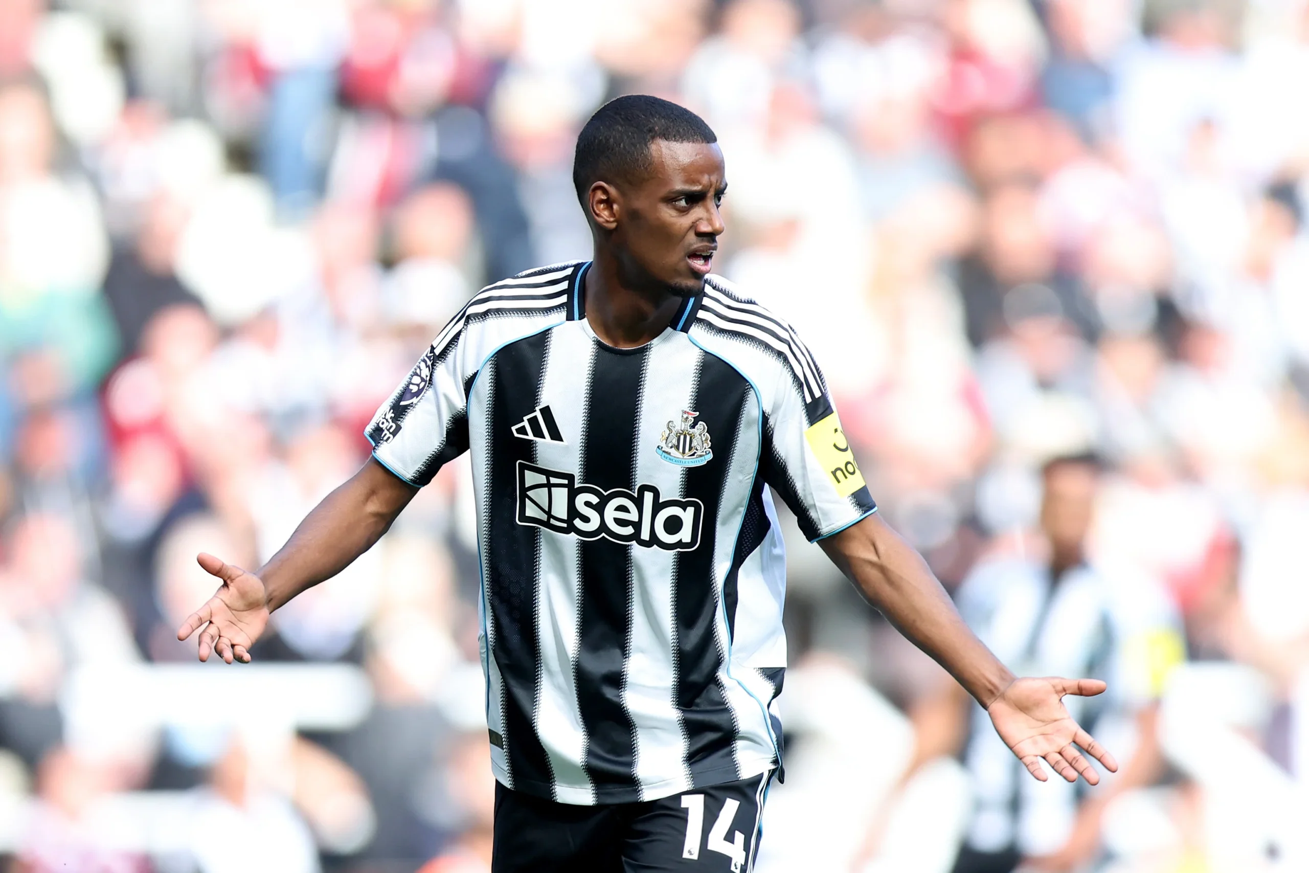 Alexander Isak transfer latest Eddie Howe makes major admission amid Liverpool interest