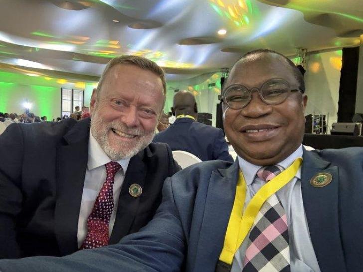 How Britain plans to keep Zimbabwe poor