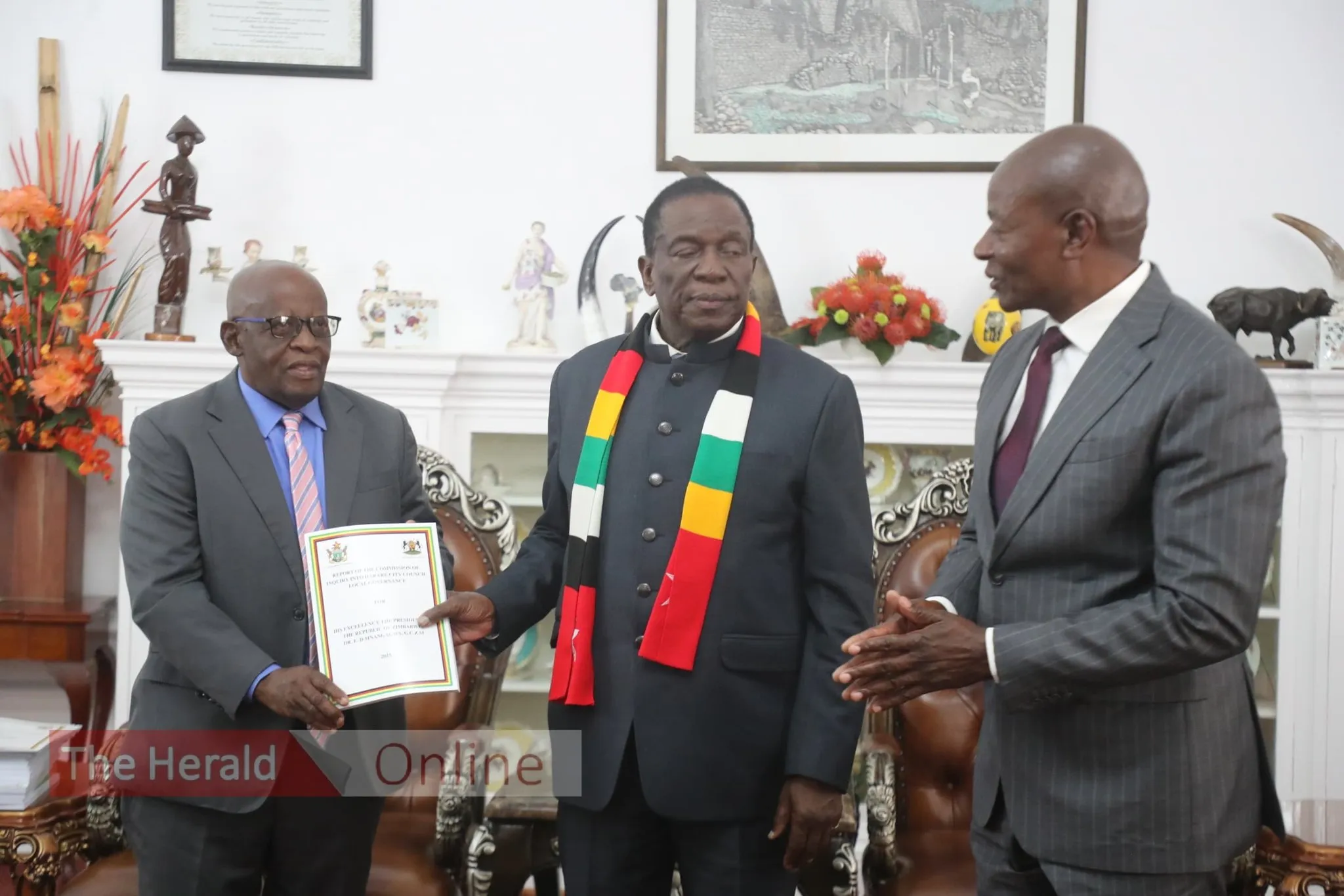 Nedbank Zimbabwe donates to Mpilo Hospital