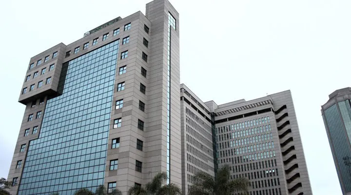 Cash-rich National Social Security Authority NSSA says local contractors have to reform to regain co