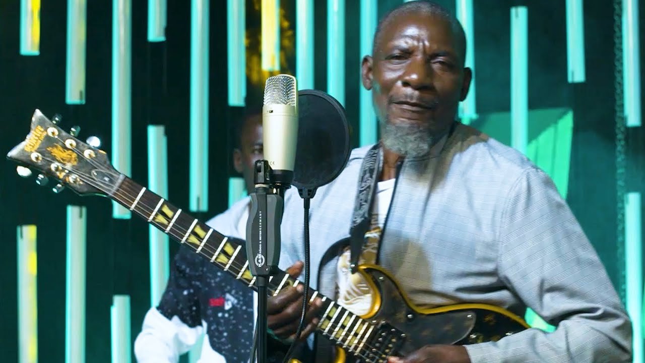 HARARE Close relatives of veteran musician Nicholas Madzibaba Zakaria have come under fire with acc