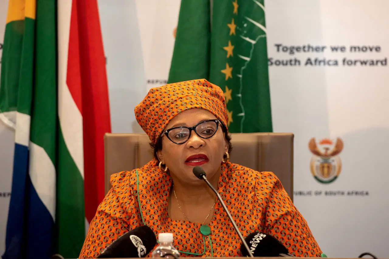 ANC denies easing B-BBEE rules to benefit Elon Musk denounces Trumps white genocide as a comedy