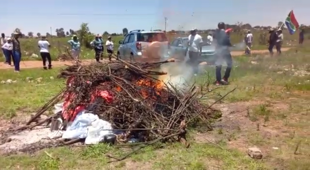 Zim Mapositori Shrine Burnt Down ZimEye