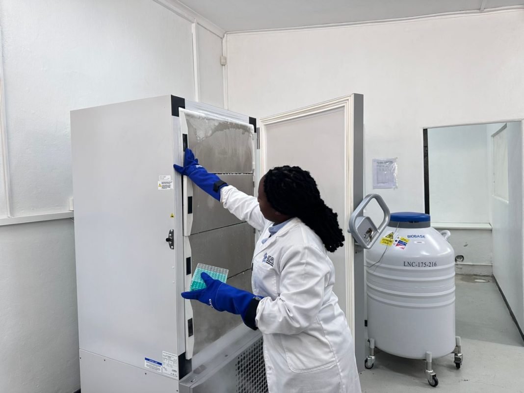 Zimbabwe Leads Africas First Human Trial of T-Cell HIV Vaccine