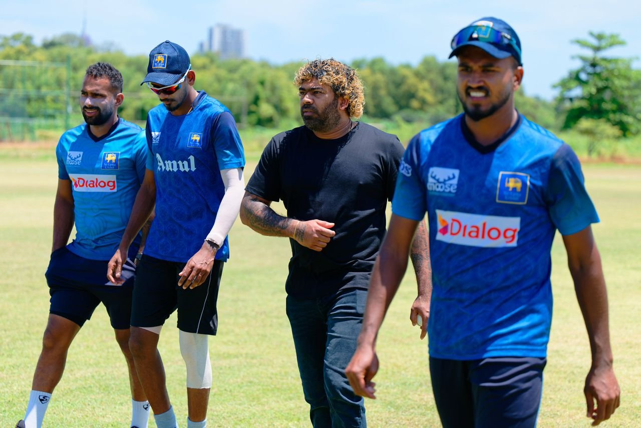 SRI LANKA UNLEASH MALINGA Dreadlocked pace icon sets sights on Chevrons