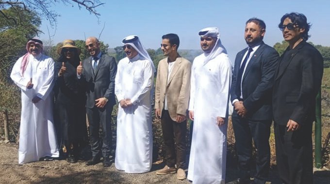 President hosts Qatari delegation at State House