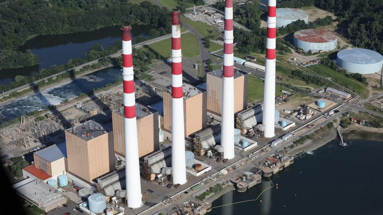 LI power plant sets milestone in producing electricity - Newsday