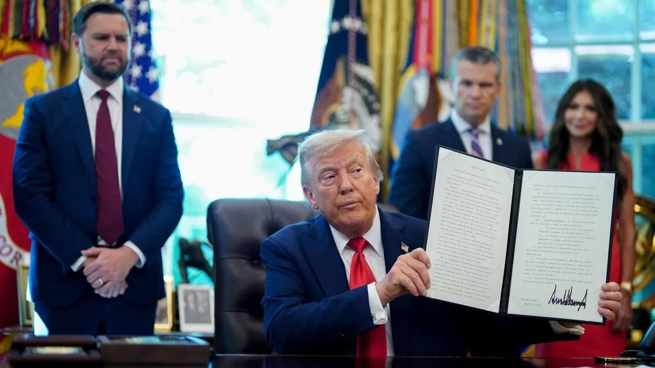 President Trump signs executive order threatening cashless bail - Newsday