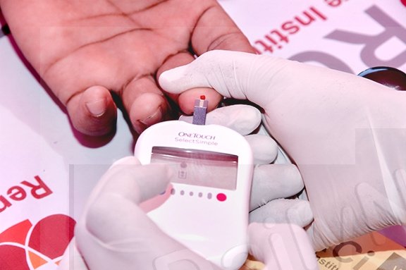 Go tsibogela botsogo go a boloka