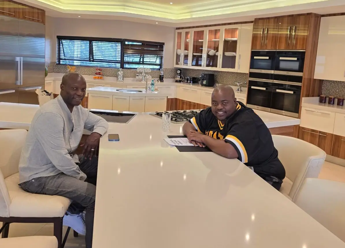 Bosso show Chivayo the middle finger, turn down his offer to appoint Benjani Mwaruwari as coach