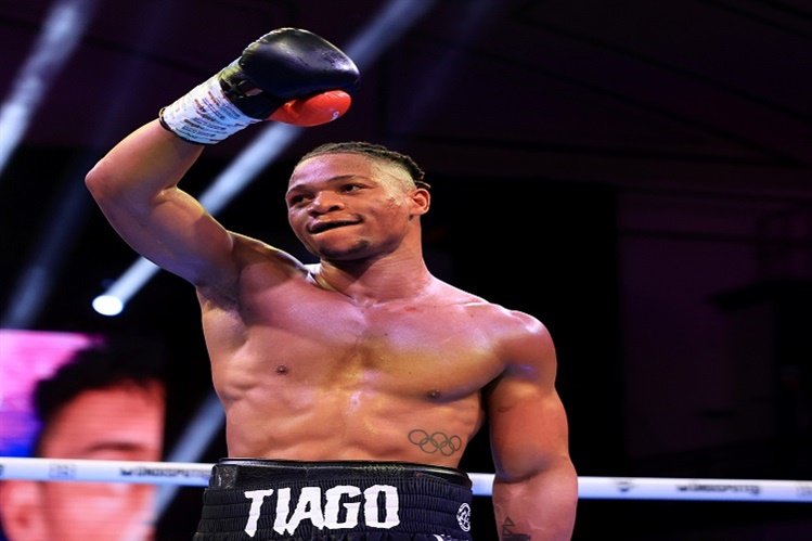 Mundial de Boxe: Tiago Muchanga apurado para 2.ª eliminatória