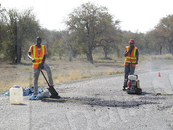 Mahalapye Bophirima E Tlaa Dira