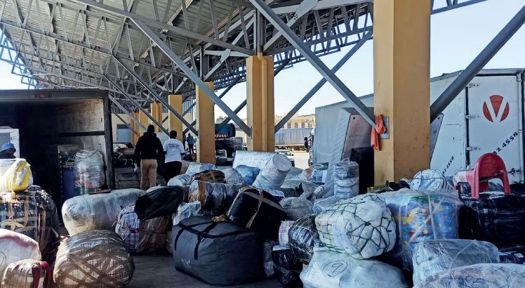 Border traders battle banks’ forex blind spot