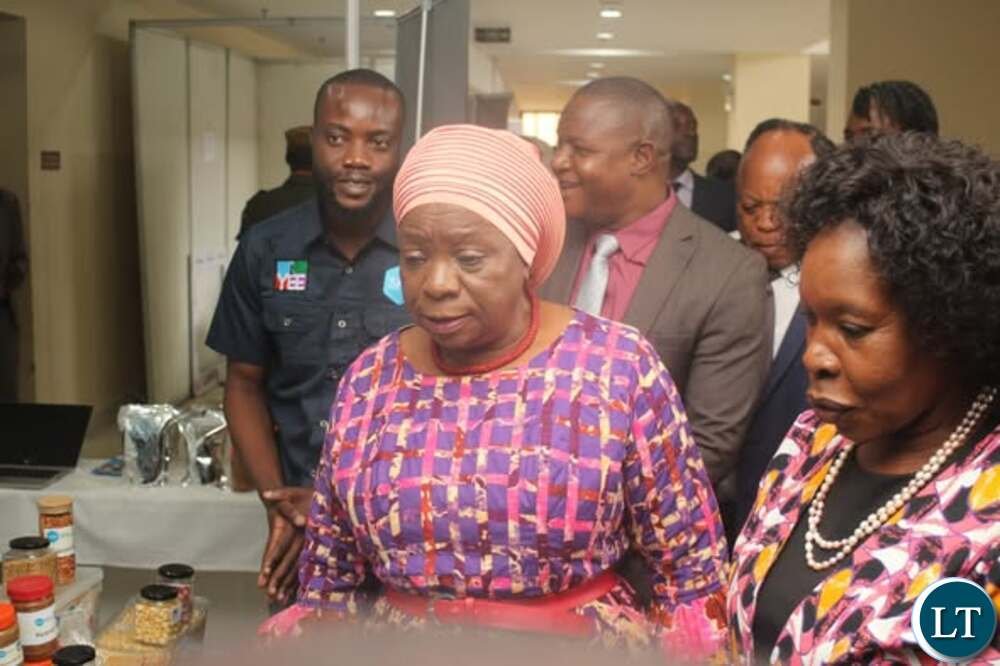 Veep assures Lumezi flood victims of government...