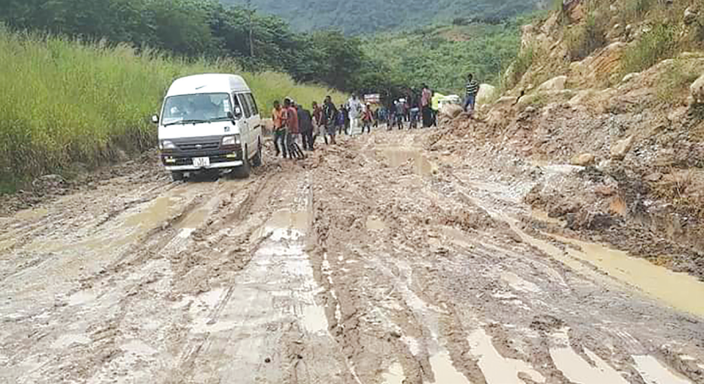 Produce structured market hurdles persist