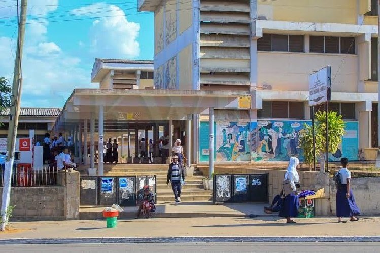 Aluna acusa professor de chumbá-la por alegada recusa de sexo