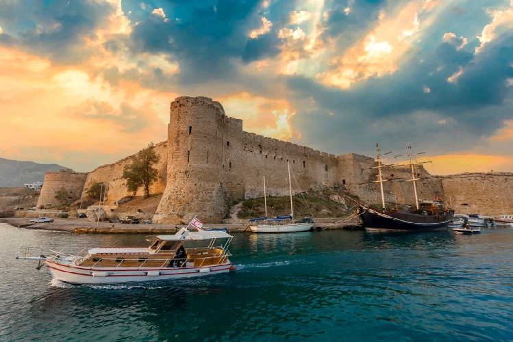 Estudantes moçambicanos morrem misteriosamente no Chipre