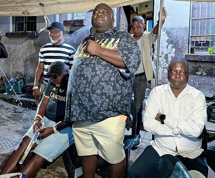 Newz Cafe fuels men’s reflections