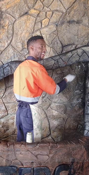 Kebogane carves niche in art