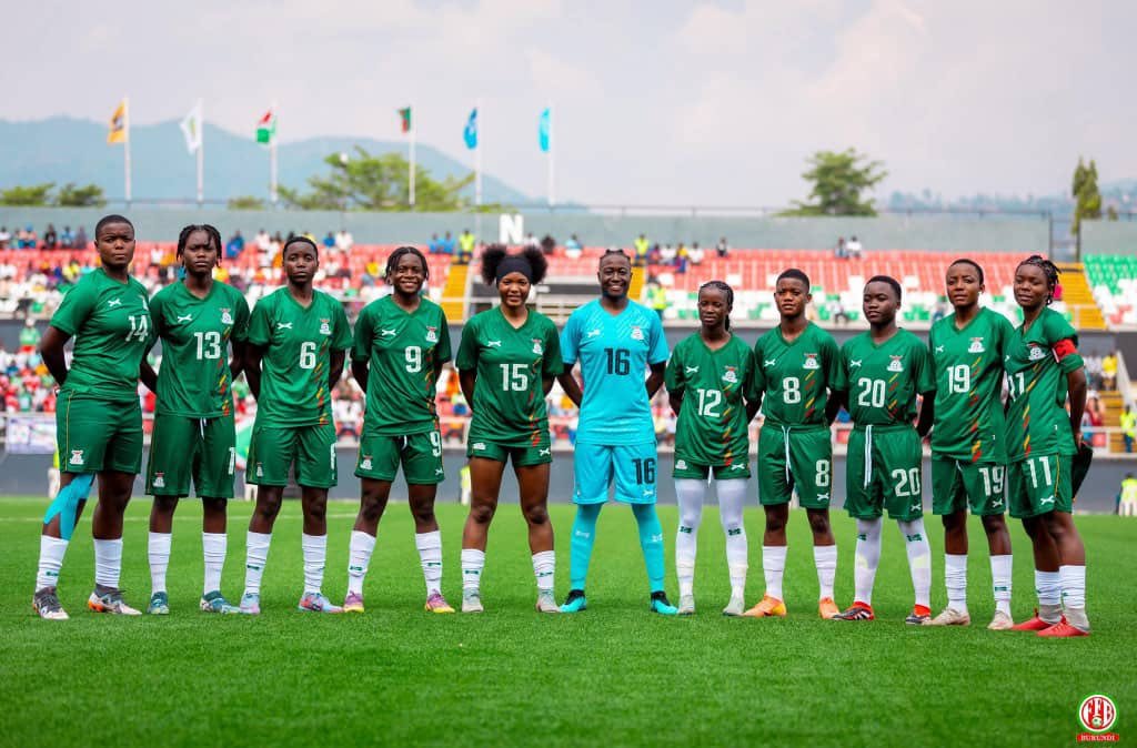 FAZ consoles Women under 20