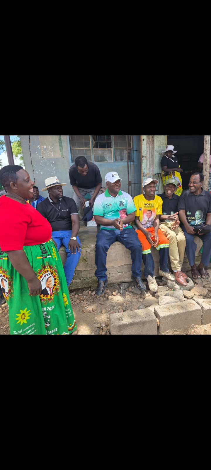 Minister Chadzamira spearheads ZANU PF cell verification in Masvingo