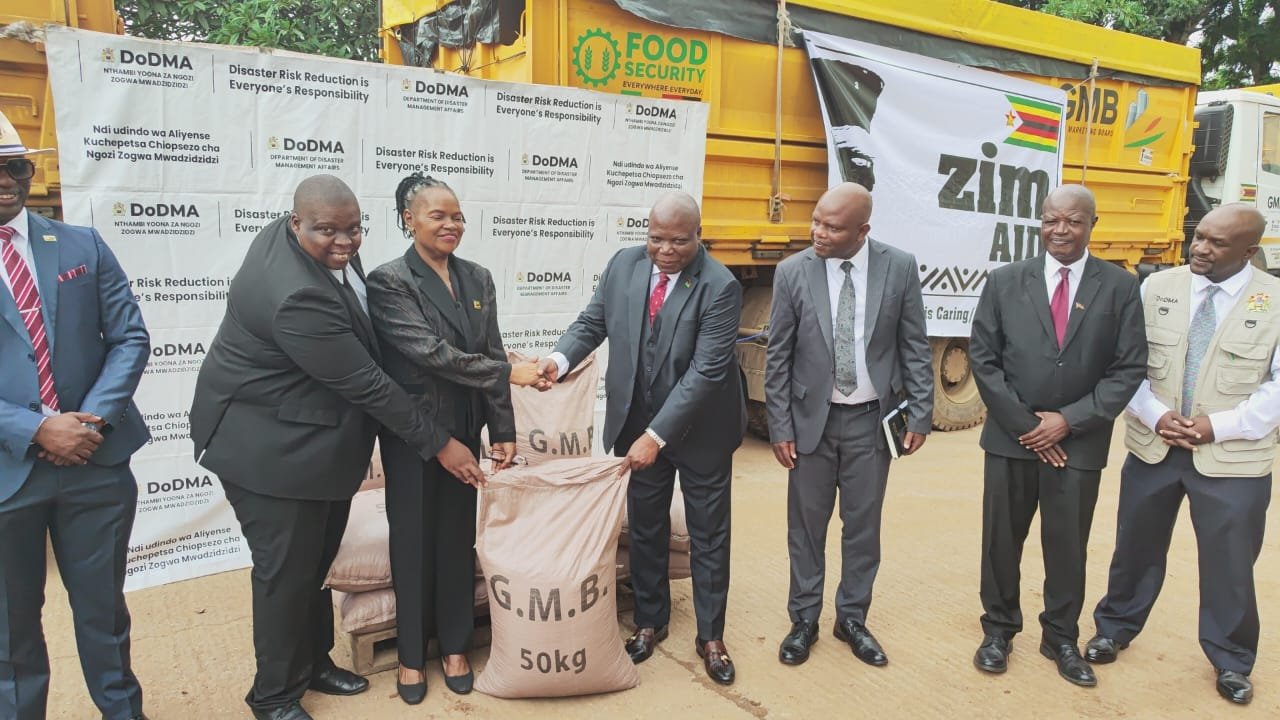Zimbabwe Shows True Friendship, Donates 370 Tonnes of Maize to Malawi
