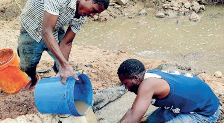 Where is gold’s glitter?