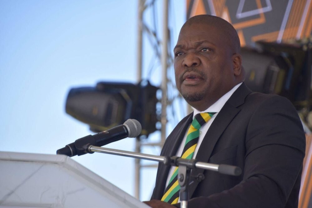 Calls for Xhakaza’s head in Ekurhuleni
