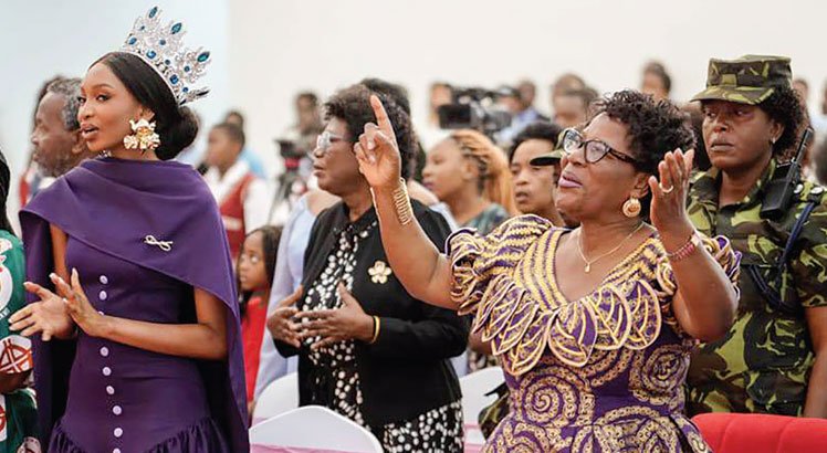 VP inspires girls to be go-getters, courageous