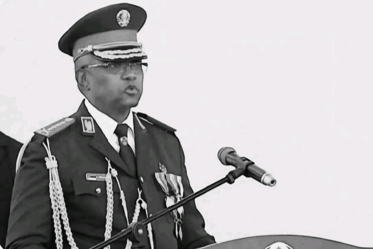 Morreu Lázaro Menete antigo chefe do Estado-Maior das FADM