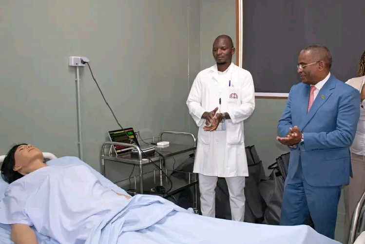 Maputo recebe primeiro laboratório de simulação para cuidados intensivos