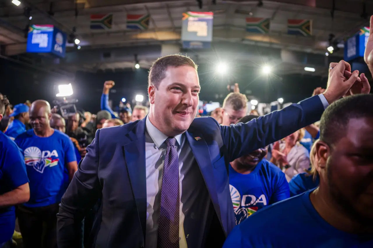 The Blue Revolution: Can Hill-Lewis turn Cape Town’s pragmatism into a national mandate?