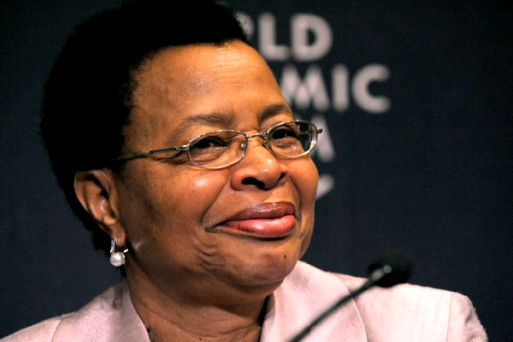 Graça Machel critica exclusão de engenheiros locais em obras financiadas pelo Banco Mundial