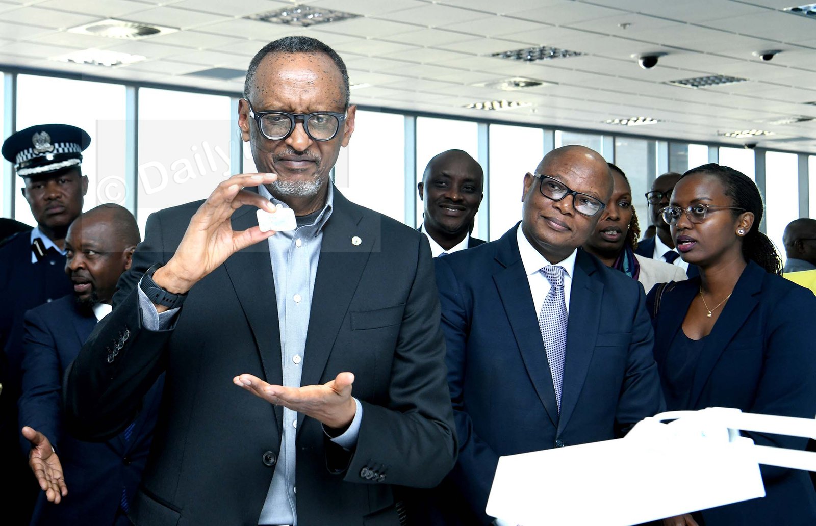 Kagame wraps visit with DTCB tour