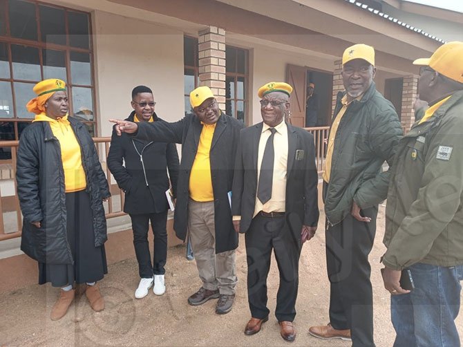 Molapisi urges Batswana not to despair