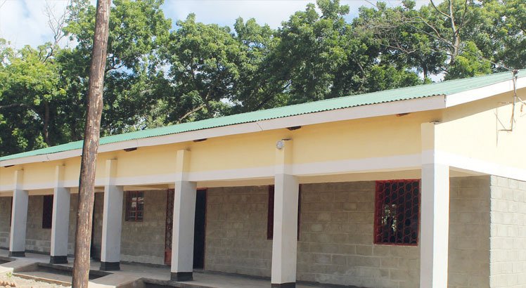 Govt embeds chiefs’ houses into CDF