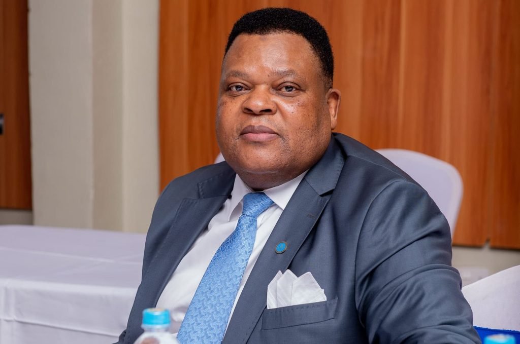 Government says social media is aiding criminals to lure victims