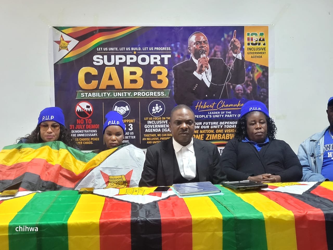 PUP leader backs Constitution Amendment, urges protest boycott