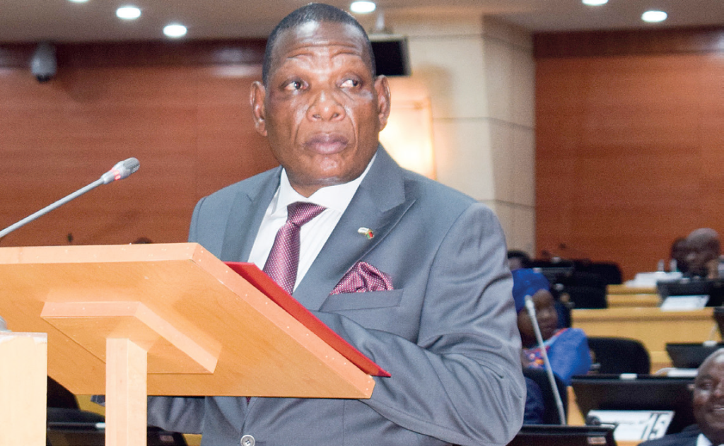 Study faults budget priorities for slow growth